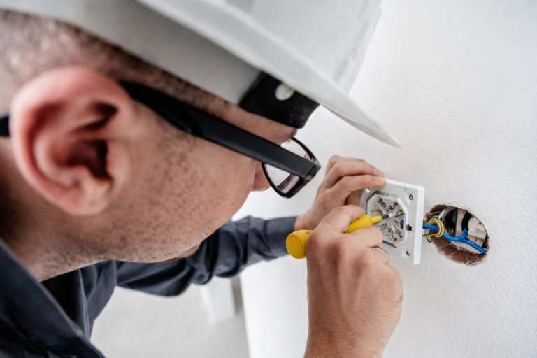 Formation maintenance électrique pour les techniciens
